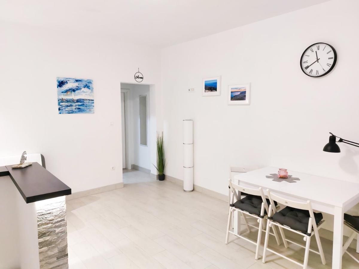 Apartment Bol - Sea, Sand And Happiness Extérieur photo